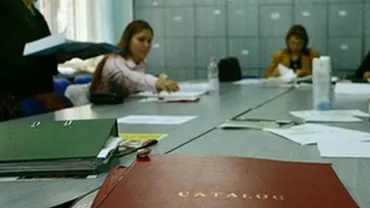 Primăriile, obligate să achite din bugetul local naveta cadrelor didactice și a personalului auxiliar