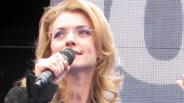 Alina Gorghiu: Le cer liderilor PSD să accepte ca pe ordinea de zi a sesiunii extraordinare, când se va discuta Codul Fiscal, să se ia în discuție și Legea votului prin corespondență