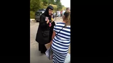 "Bată-te Dumnezeu, să te bată!": Două măicuțe din zona Mănăstirii Prislop acuză o femeie că le-ar fi furat o brățară (VIDEO)