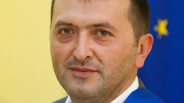Anunț de angajare pe facebook: Un primar își recrutează viitorul consilier prin intermediul rețelei de socializare