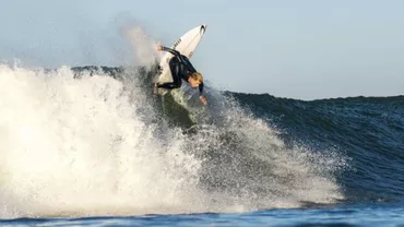 Norvegia: Un bărbat a evadat dintr-o închisoare pe o placă de surf