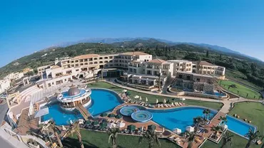 Sudul litoralului românesc începe să atragă din ce în ce mai mulți turiști. Stațiunea Venus are toate șansele să concureze cu Mamaia