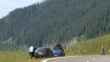 Operaţiunile de căutare a planorului dispărut în judeţul Braşov continuă: 850 de angajați ai M.A.I. și 12 aeronave participă la căutări (VIDEO)