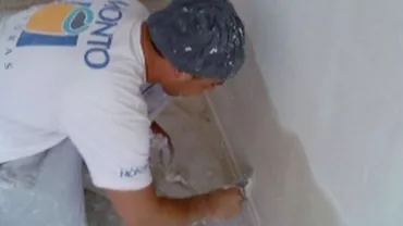 Spania: Un zugrav român va primi 28.000 de euro după ce tribunalul i-a dat câștig de cauză în urma unei "înțelegeri verbale" nerespectate de angajator