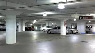 Locurile de parcare cu plată din Capitală, o afacere bănoasă (VIDEO)