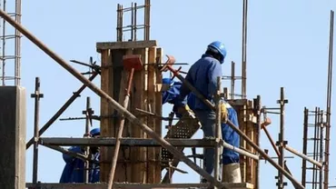 MAE: Se acordă maximă atenție condițiilor de muncă ale lucrătorilor români din Italia