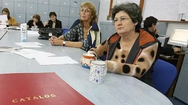 Propunerile de majorare a salariilor din educaţie, discutate luni la Guvern