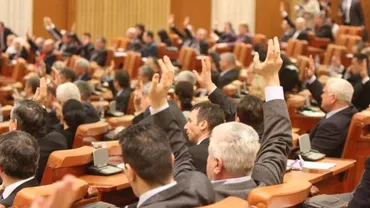 Comisia de transporturi și cea economică resping reexaminarea Codului Fiscal. Avizul este consultativ