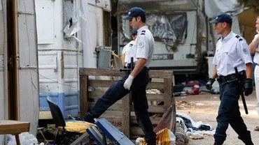 Franța: Patru persoane, printre care un jandarm, au fost ucise într-un schimb de focuri dintr-o tabără de romi
