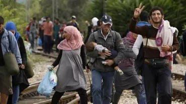 Criza refugiaților este, de fapt, o invazie musulmană organizată: Vinovatul moral e politica externă americană din vremea "primăverii arabe" care a înarmat gherilele islamiste pentru a introduce "democracy" în ţările conduse de dictat