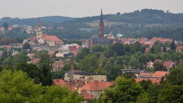 Polonia: Trenul cu aur, îngropat în timpul celui de-al Doilea Război Mondial, a fost găsit, dar autorităţile transmit oamenilor să nu îl caute pentru că ar putea fi minat