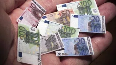 Șefii marilor bănci centrale: Creşterea economică mai puternică va accelera inflaţia în Statele Unite şi Europa