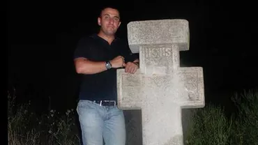 Sfânta Cruce ridicată pe amplasamentul viitoarei Mega Moschei din București: "BOR are obligația să păstreze valorile creștine, dar se delimitează de acțiunile mele într-un mod bizar" (FOTO)