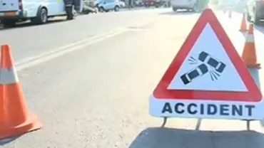 Carambol pe DN1 cu trei autoutilitare: Patru oameni au fost răniți (VIDEO)