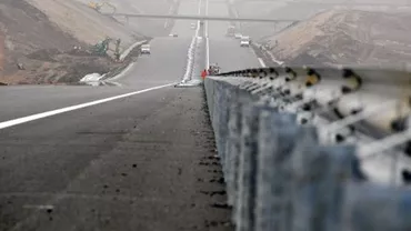 Paradoxul infrastructurii din România: Cu 2.000 de ani în urmă, împăratul Traian a construit un drum de 200 km, care e funcțional și astăzi, iar autostrada inaugurată acum 10 luni a fost închisă, pentru că s-a stricat