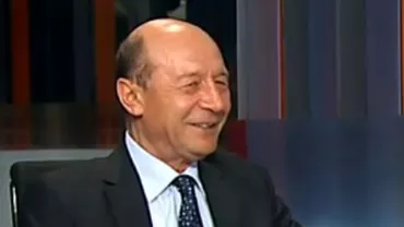 Sfatul lui Traian Băsescu pentru Klaus Iohannis în privința refugiaților: Are o singură soluție - Blocaj la JAI (VIDEO)