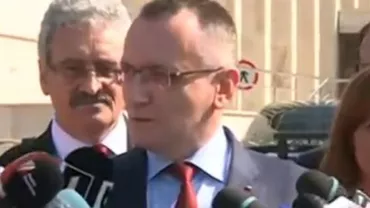Ministrul Educației, după negocierile cu sindicatele: Guvernul a propus creșteri de salarii de 10% începând cu 1 decembrie 2015