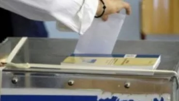 Grecii sunt chemați duminică la urne: Alexis Tsipras şi Evangelos Meimarakis, principalii candidaţi