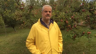 Adrian Năstase numără "recoltele politicii românești", la început de sezon agricol: O atmosferă gri...refugiații tot vin în Europa, se apropie alegerile PSD, iar Băsescu revine în politică