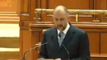 Kelemen Hunor: Vom vota împotriva Guvernului. Votul nu trebuie considerat unul pentru susținerea textului moțiunii de cenzură (VIDEO)
