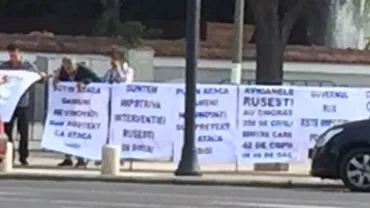 Protest în faţa Ambasadei Federaţiei Ruse la București: "Suntem împotriva intervenţiei ruseşti în Siria"