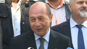 ”Îl și sunam pe Jean-Claude Juncker, eram cu telefonul călare pe el”: Băsescu susține că ar fi reacționat altfel decât Iohannis la controversata declarație despre Rusia (VIDEO)