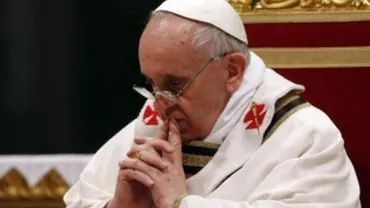 Papa Francisc: Omenirea trebuie să renunțe să se închine banului și să pună din nou în centru persoana umană, demnitatea sa