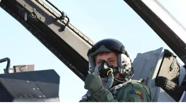 Ministrul Apărării, Mircea Duşa, şi ambasadorul SUA, zboruri cu avioane F16 în cadrul exerciţiului româno-american "Dacian Viper 2015"