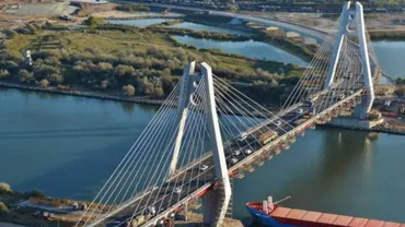 Traficul de pe Podul de la Agigea s-a deschis: Șoseaua permite circulația pe patru benzi, dar șoferii acuză lipsa indicatoarelor