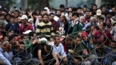Serbia, invadată de peste 12.000 de refugiați, în timp ce Slovenia cere ajutorul Uniunii Europene pentru a face față valului uriaș de imigranți