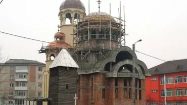 Lupte între enoriași și o parohie din Piatra Neamț: "Nu vrem construirea unei noi biserici. Sunt cel puțin 5 pe un kilometru pătrat"