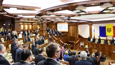 Republica Moldova: Parlamentarii vor da un vot pe moțiunea de cenzură depusă de Partidul Socialiștilor și Partidul Comuniștilor