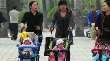 Decizie istorică în China: Autorităţile de la Beijing au anunţat încetarea politicii copilului unic