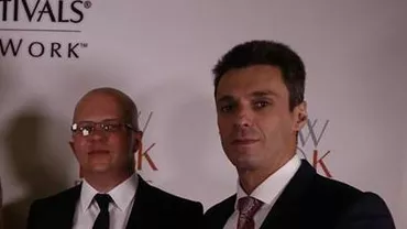 Nu mai lucrează la Antena 3? Mircea Badea şi Adrian Ursu s-au înscris drept jurnalişti “freelancer” la o conferinţă media de la Berlin