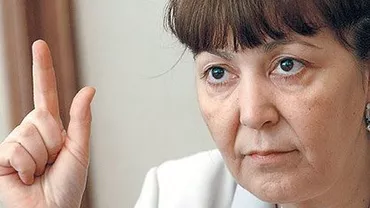 Monica Macovei: Vreau să ies în stradă, însă din respect pentru durerea oamenilor nu o fac