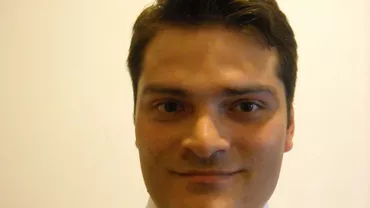 "B1 TV - Țara se mișcă". Politiceni sau tehnocraţi? - Opinia lui Florin Grecu, Lector. Univ. Dr. al Universitații Hyperion