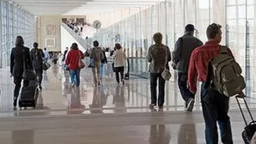 Moscova nu intenționează repatrierea celor 80.000 de turiști aflați în Egipt
