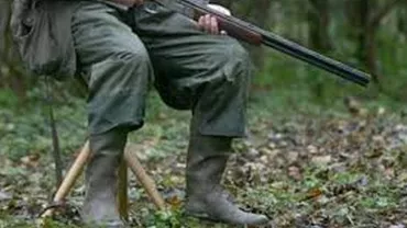 Accident de vânătoare la Vaslui, soldat cu doi răniți