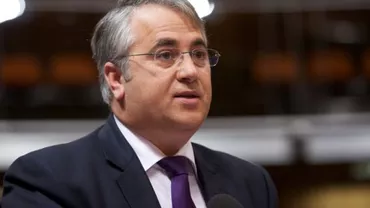 Senatorul liberal Viorel Badea a fost surprins la o petrecere, la Atena, imediat după tragedia din clubul Colectiv: Gestul său a stârnit reacții dure din partea PNL Diaspora