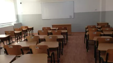 Vaslui: Tavanul unei școli construite în noiembrie s-a prăbușit. Nici elevii și nici cadrele didactice nu au fost răniți