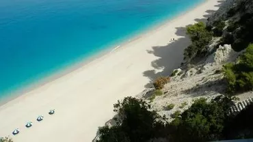 Plaja Egremni din insula grecească Lefkada, distrusă de cutremur (VIDEO)