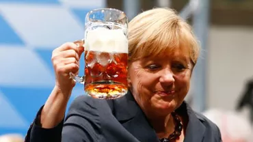 Angela Merkel, al treilea cancelar de după al doilea Război Mondial care rezistă de 10 ani în aceeași funcție