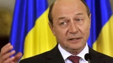 O recepție de Ziua Națională, cu sau fără șampanie, e de nesuspendat: Traian Băsescu nu va participa la ședința solemnă de miercuri, de la Senat (VIDEO)