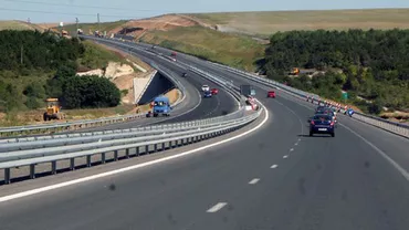 Lotul al treilea al autostrăzii Sibiu-Orăștie rămâne închis până în luna iunie 2016