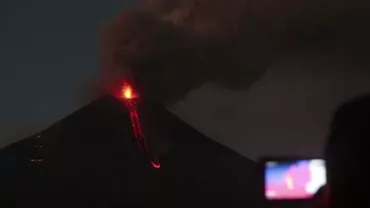 Nicaragua: Vulcanul Motomombo a erupt spectaculos după 110 ani. Acesta a aruncat lava la aproximativ 8.000 de metri înălțime (VIDEO)
