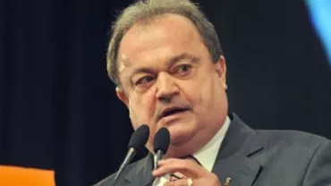 Blaga: Mi-aș dori ca membrii Guvernului Cioloș să se înscrie în PNL și să candideze pentru funcții în PNL
