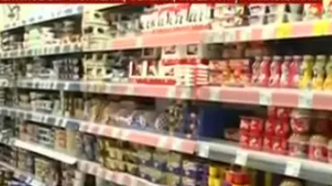 Specialiști: Brânza topită este un aliment nociv prin lipsa de calciu și cantitățile mari de sare și grăsimi (VIDEO)