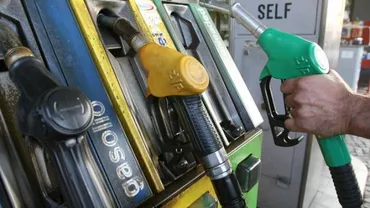 Mișcările de pe piața petrolului au condus la ieftinirea benzinei