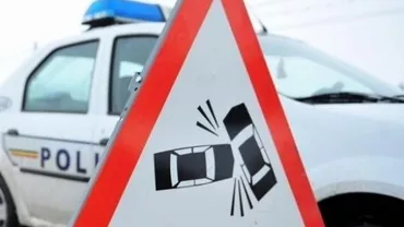 Constanța: Accident în lanț după ce un microbuz a rămas fără frâne. Șoferul spune că i-a atenționat pe călători înainte de producerea coliziunii