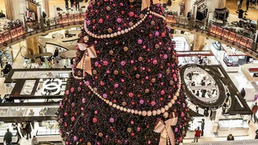 Orașele lumii concurează pentru cel mai frumos brad de Crăciun al anului 2015 (FOTO)